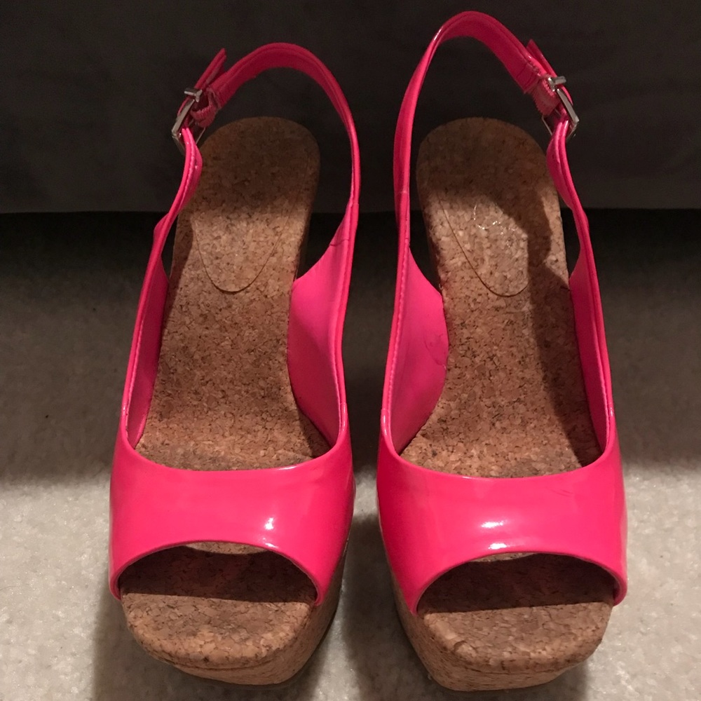 Jessica Simpson wedges